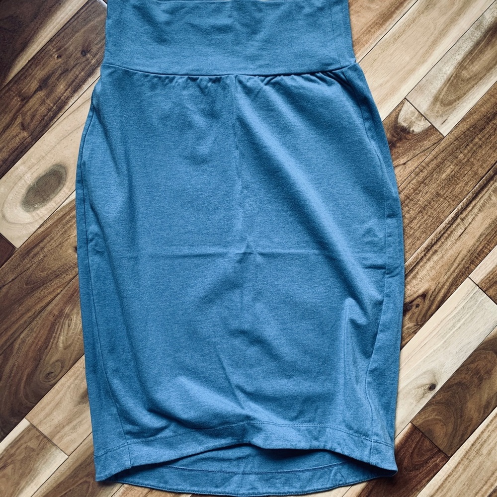 Nau knit pencil skirt - size XS